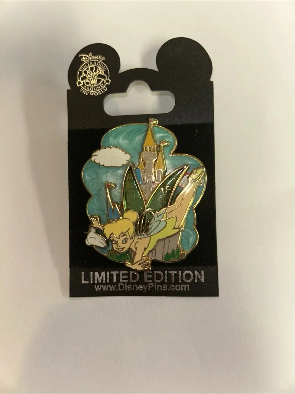 Disney WDW White Glove Tinker Bell Flying Over Castle Pin MOC